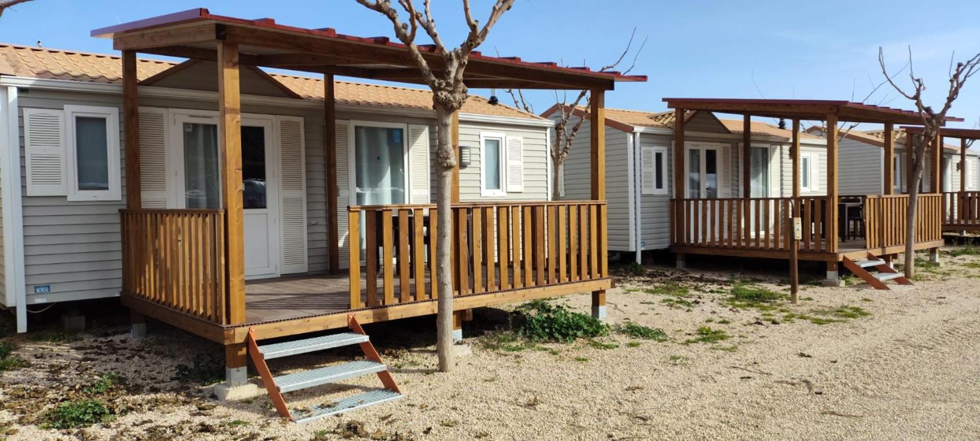 Camping El Roble 발데로브레스 외부 사진
